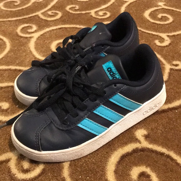 Adidas - Picture 2 of 2